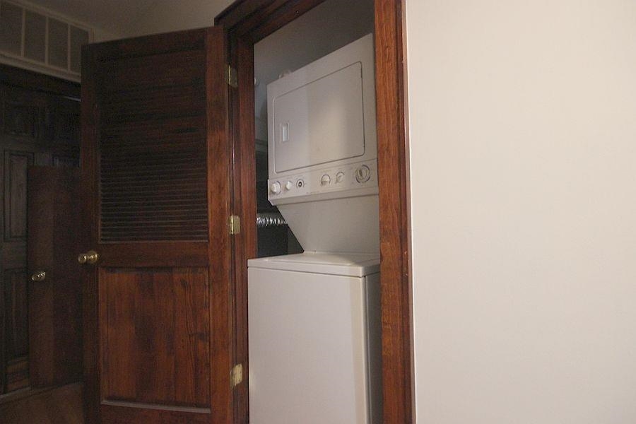 126 WASHINGTON ST Unit: 1