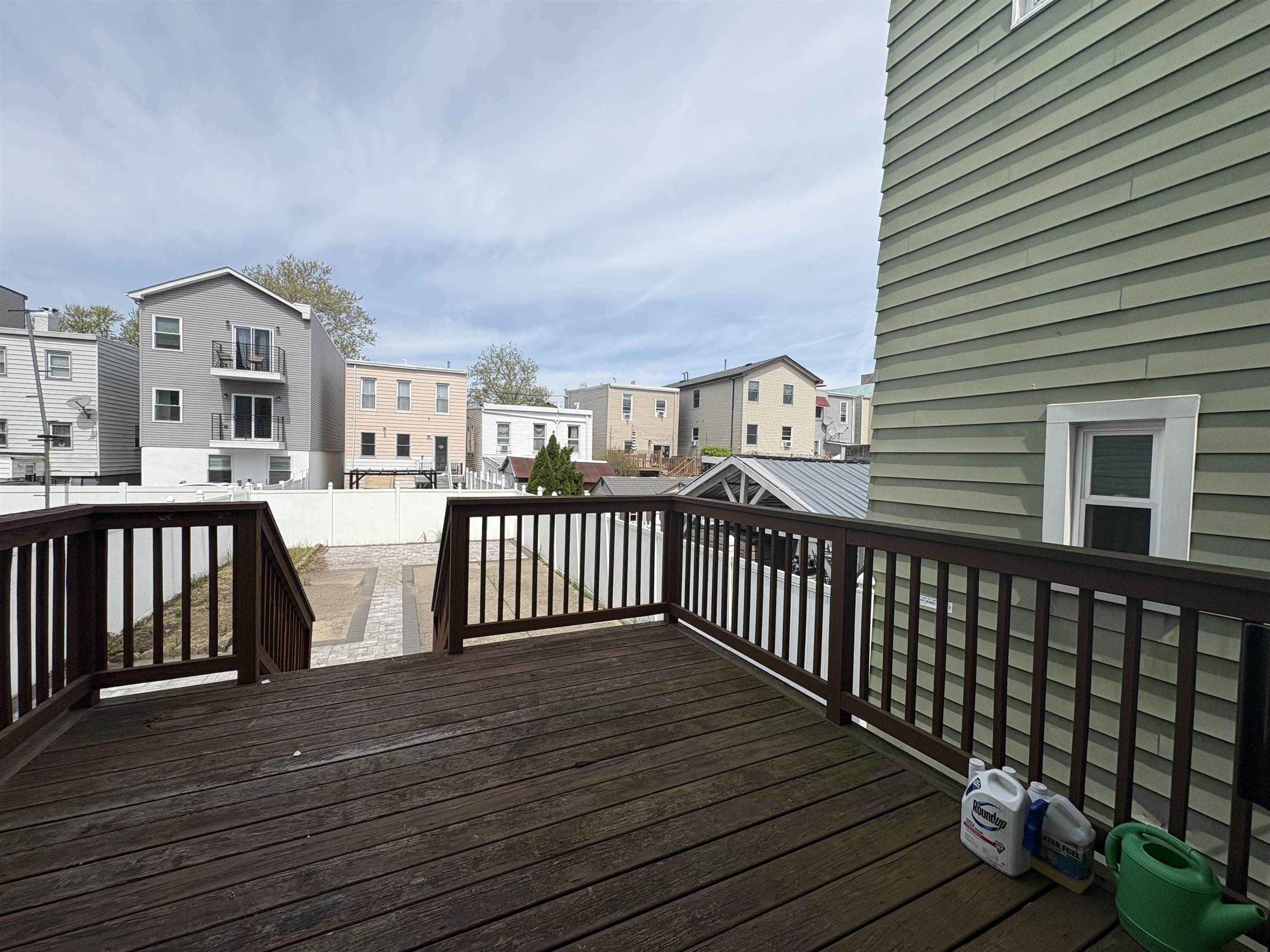 232 BOWERS ST Unit: 1