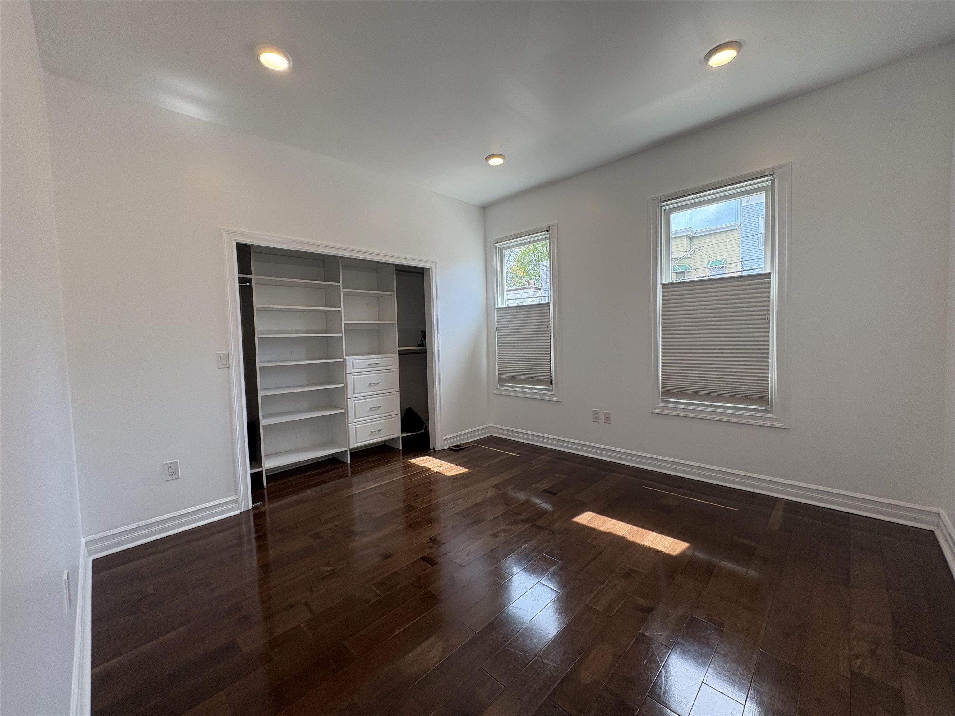 232 BOWERS ST Unit: 1