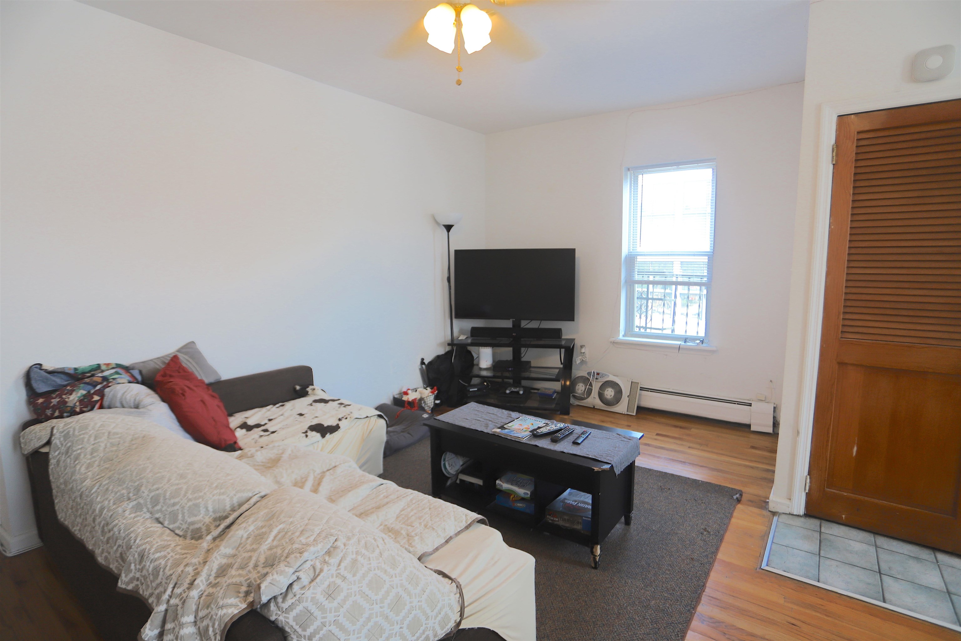 423 JACKSON ST Unit: 3