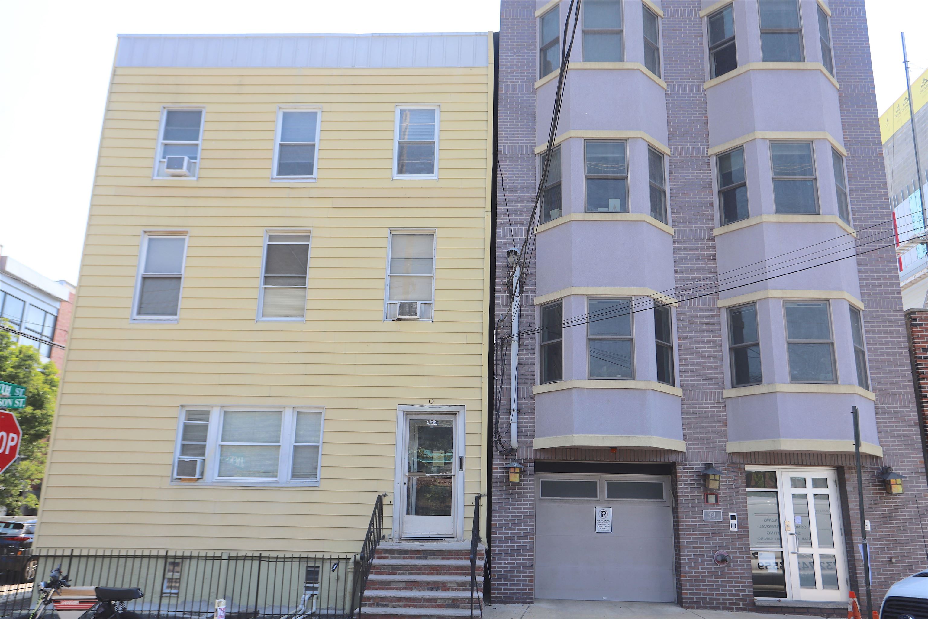 423 JACKSON ST Unit: 3