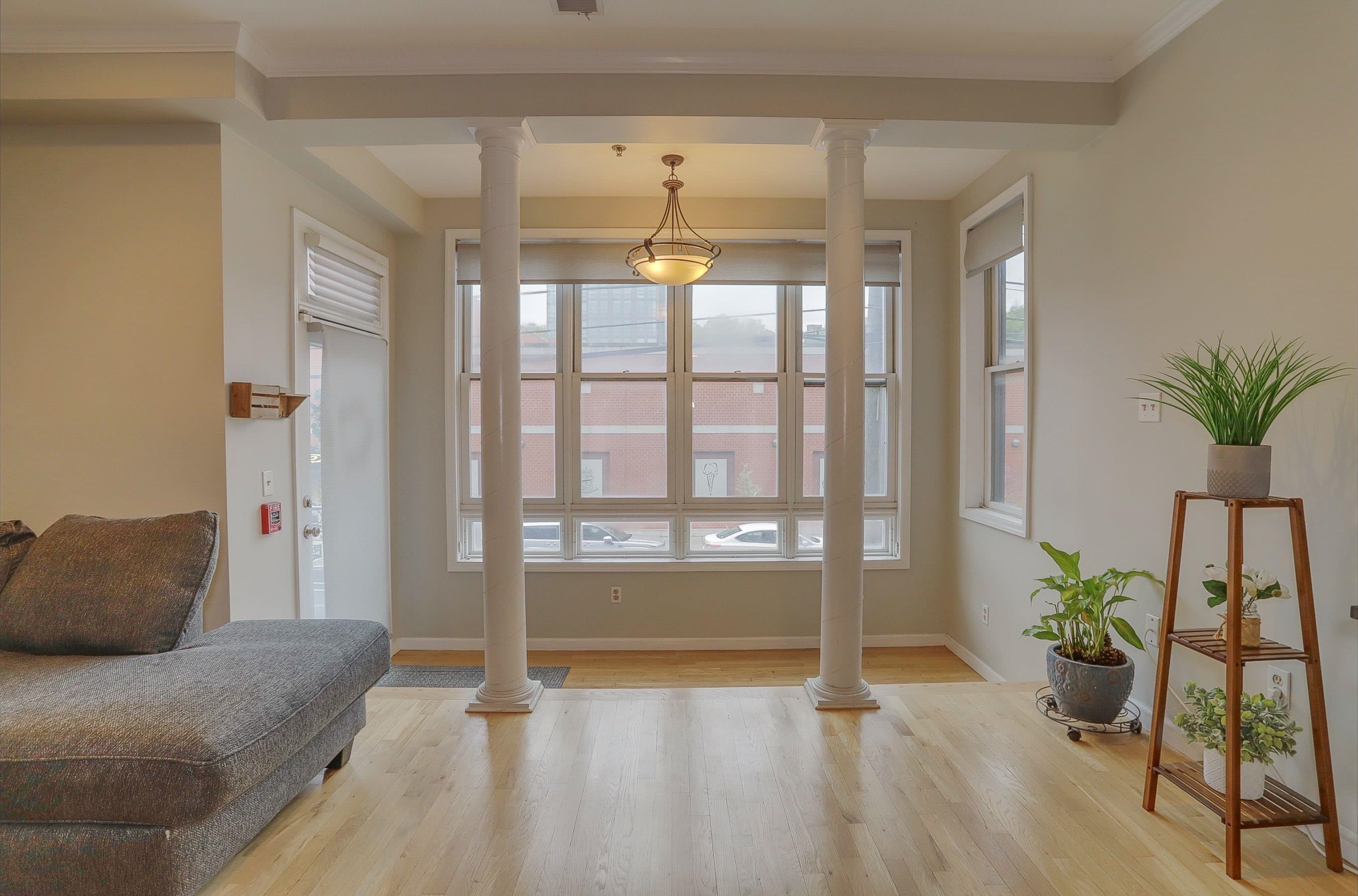 901 MADISON ST Unit: 2B