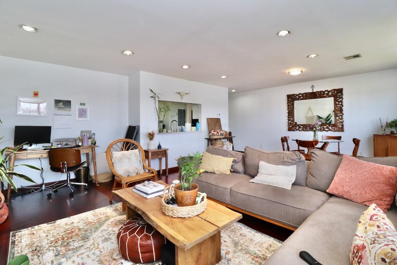 64 BERGEN RIDGE RD Unit: 2