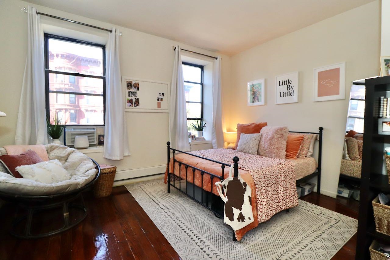 1035 WASHINGTON ST Unit: 3