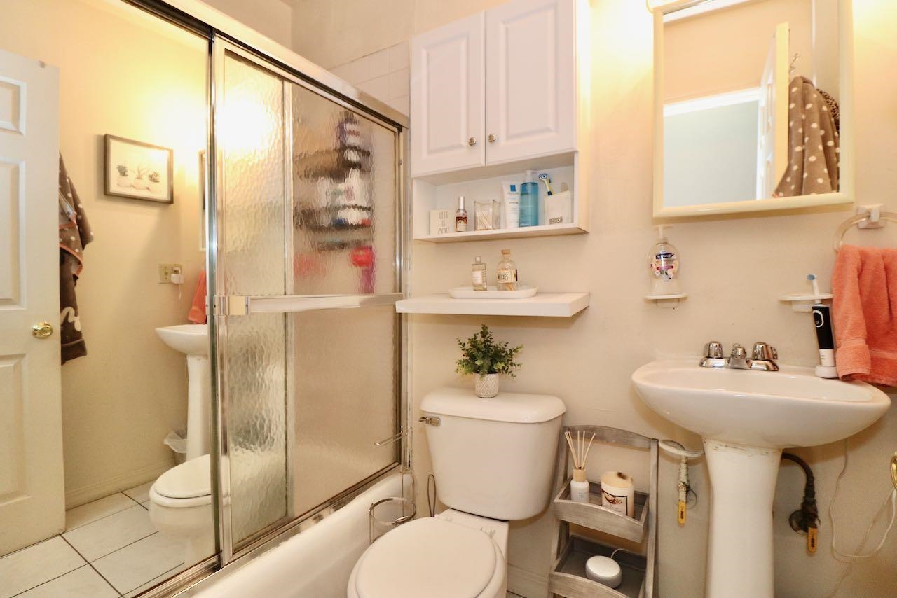 1035 WASHINGTON ST Unit: 3