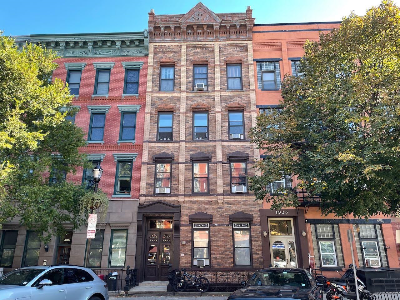 1035 WASHINGTON ST Unit: 3