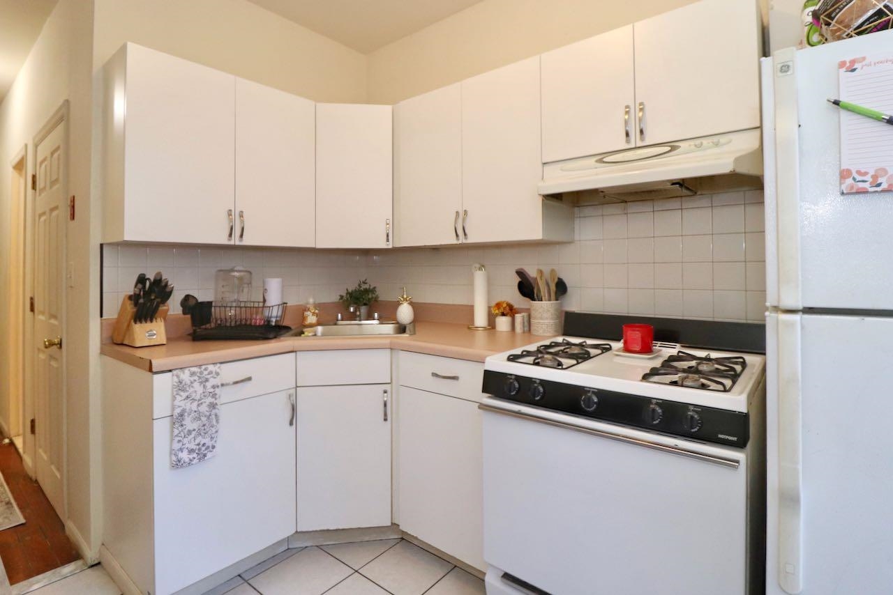 1035 WASHINGTON ST Unit: 3