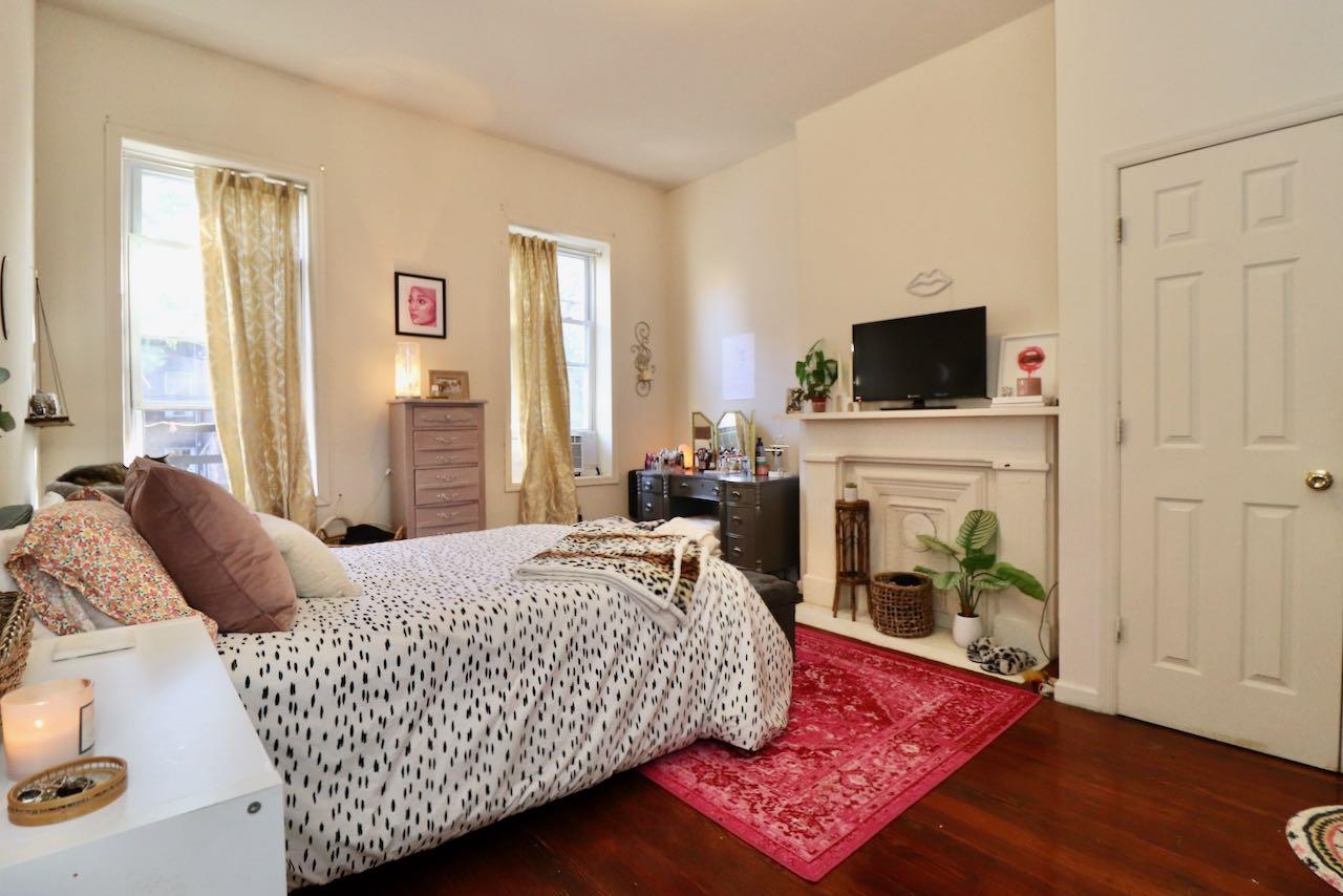 1035 WASHINGTON ST Unit: 3