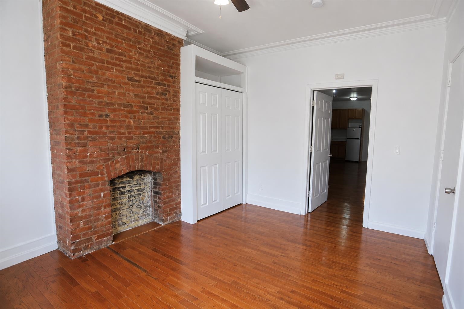 79 BEACON AVE Unit: 2