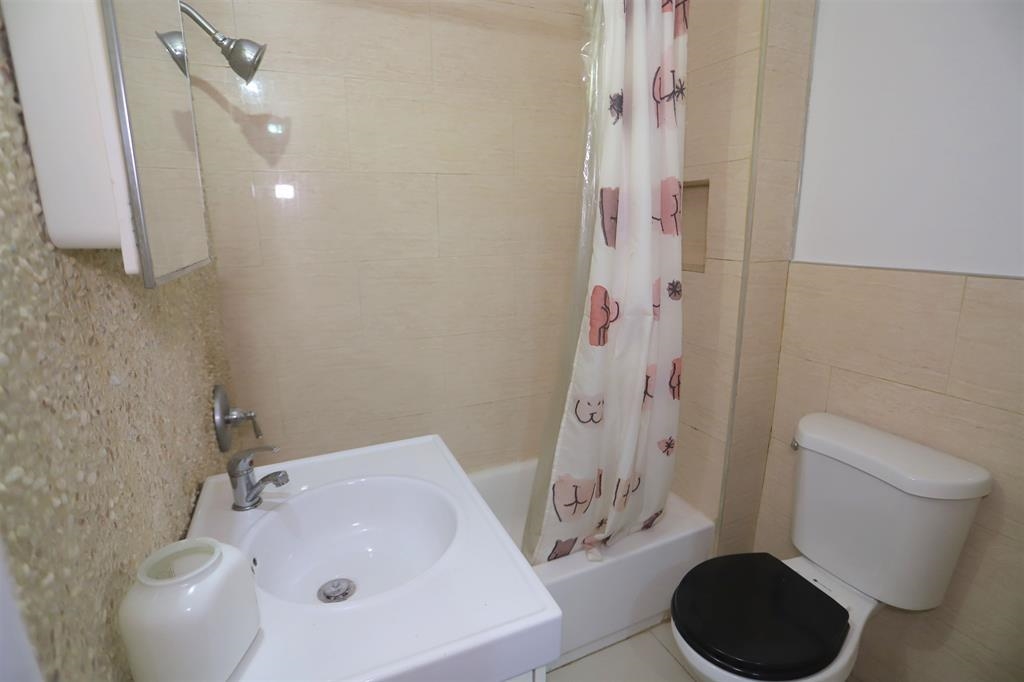 79 BEACON AVE Unit: 2