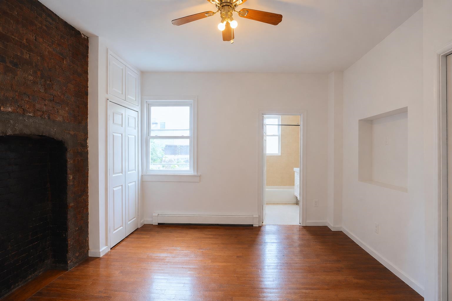 79 BEACON AVE Unit: 2