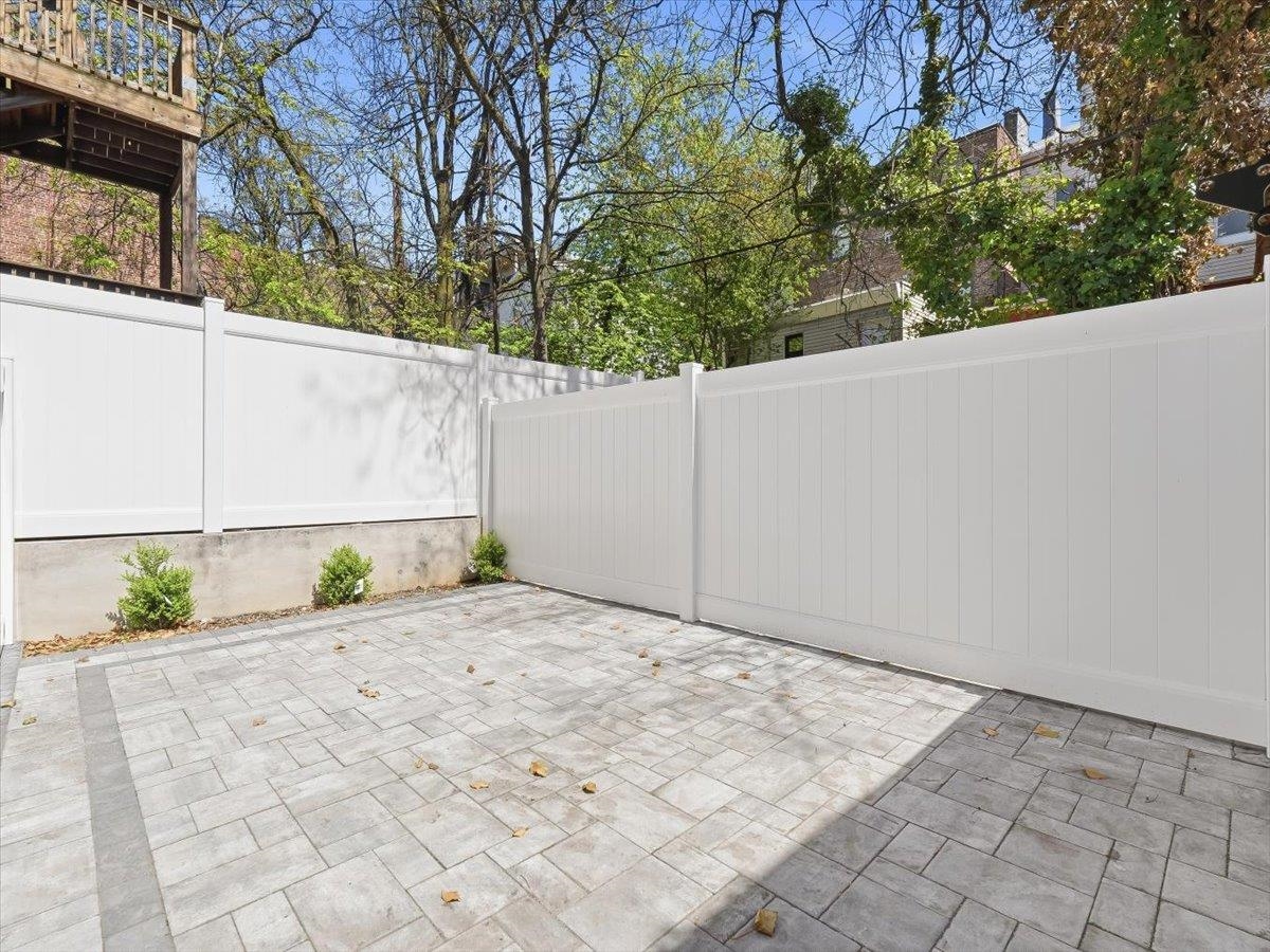 134 NEW YORK AVE Unit: 1