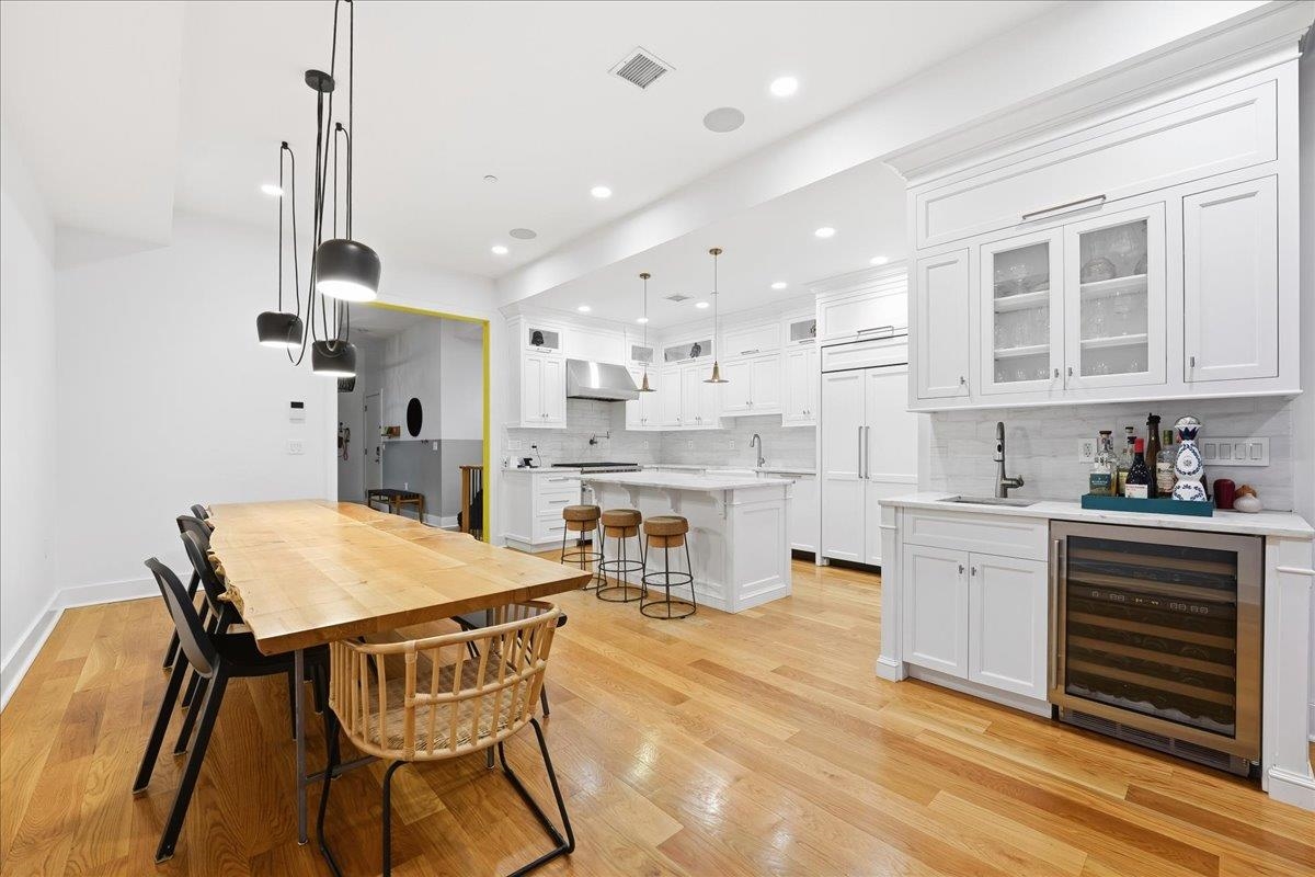 1023 WASHINGTON ST Unit: 1