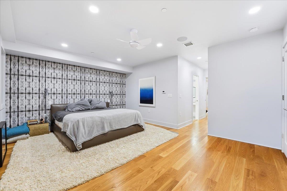 1023 WASHINGTON ST Unit: 1