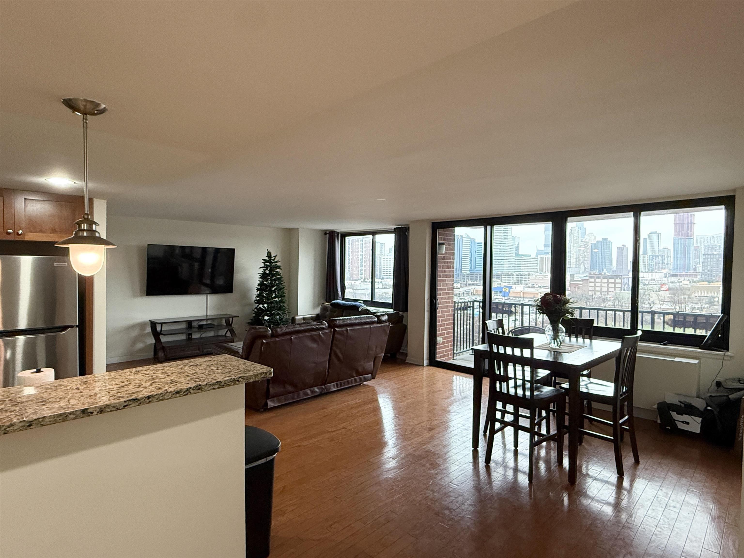 700 GROVE ST Unit: 11H