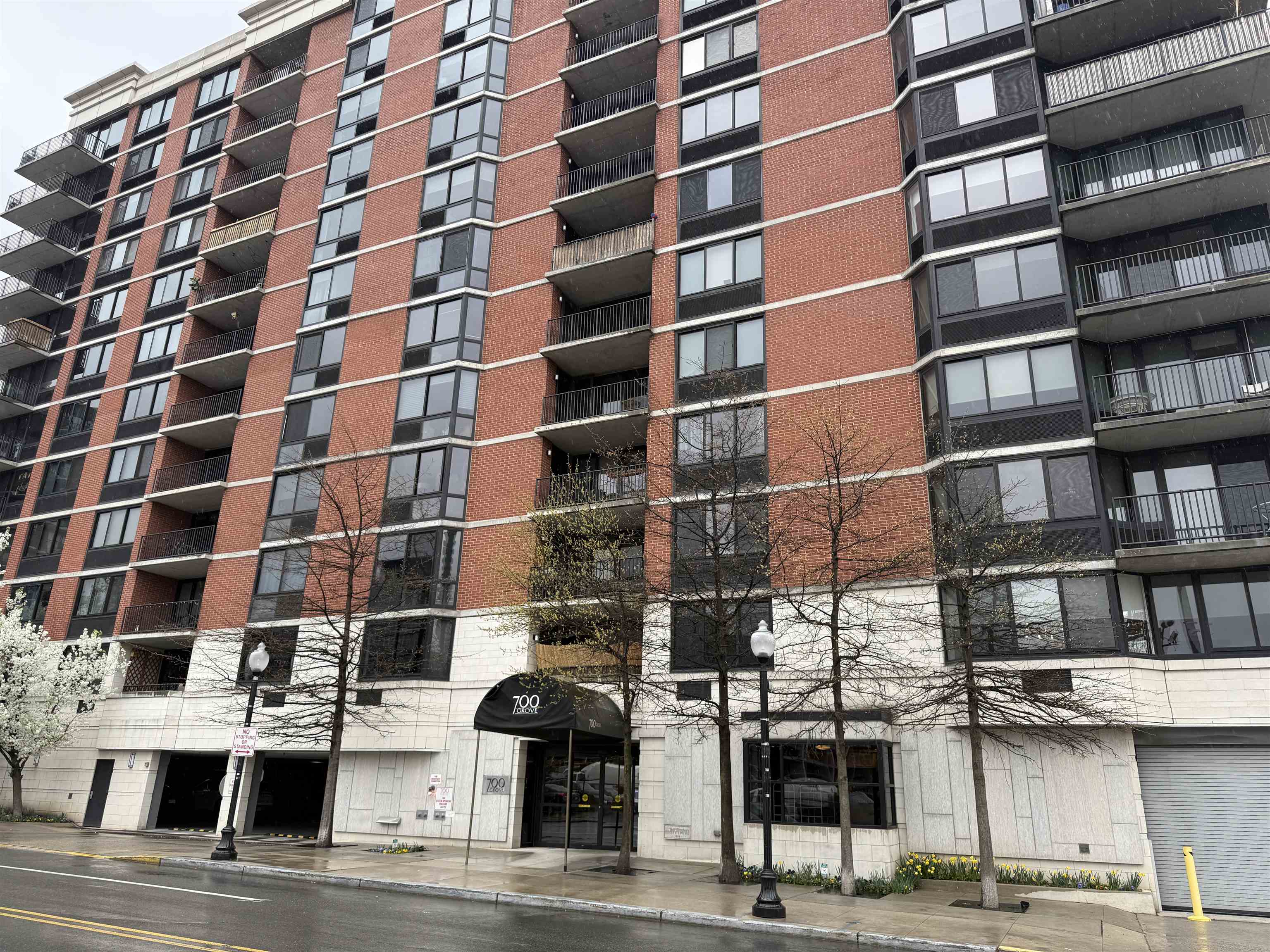 700 GROVE ST Unit: 11H