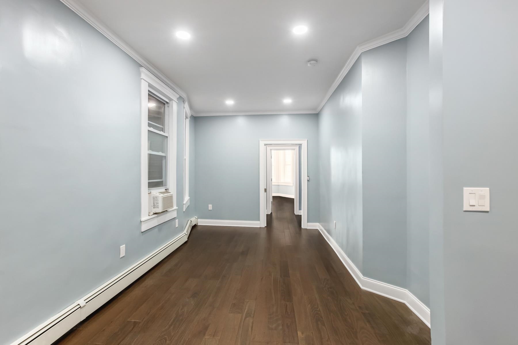 380 BALDWIN AVE Unit: 2R