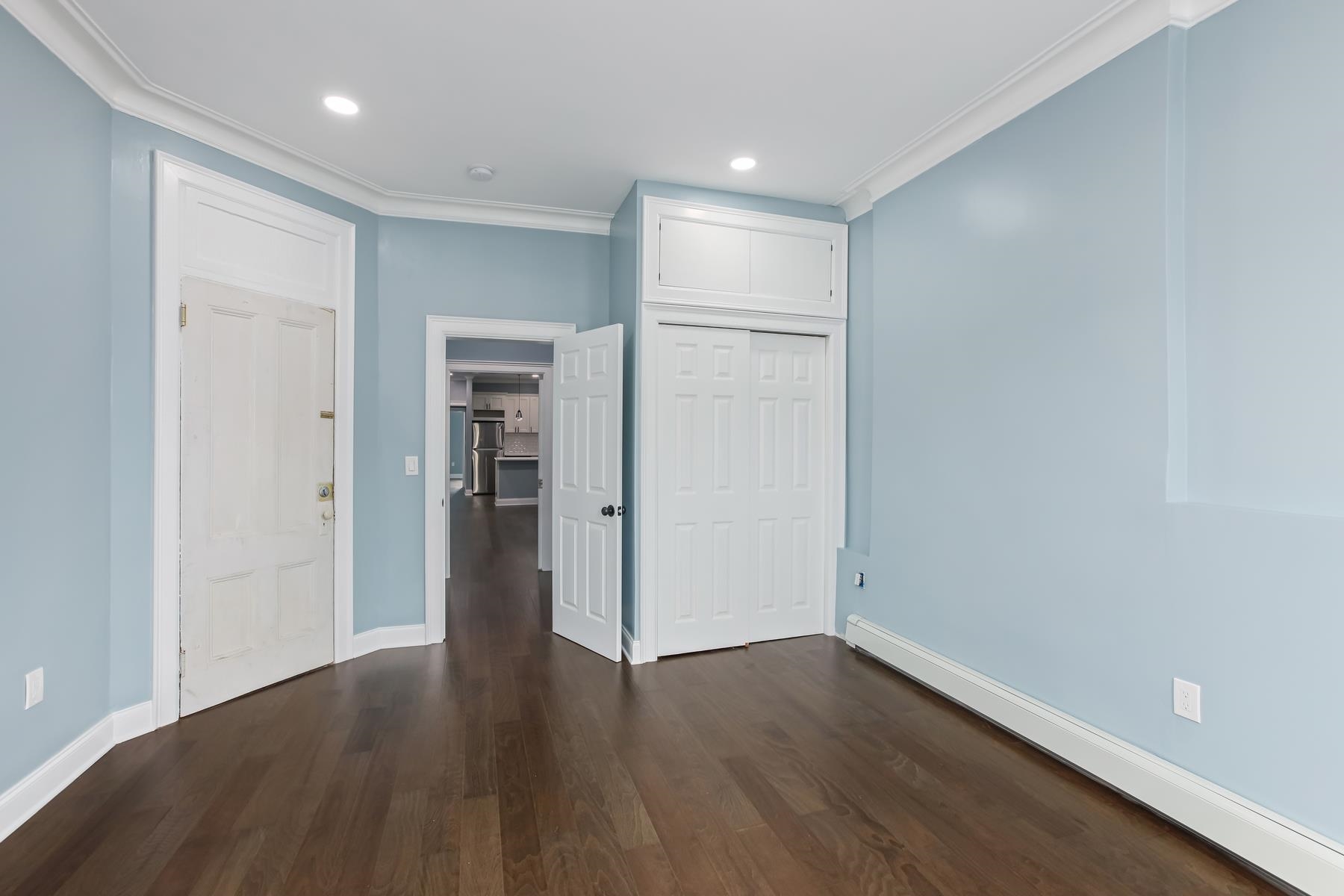 380 BALDWIN AVE Unit: 2R