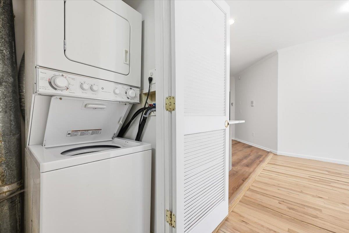 205-207 MADISON ST Unit: 3C