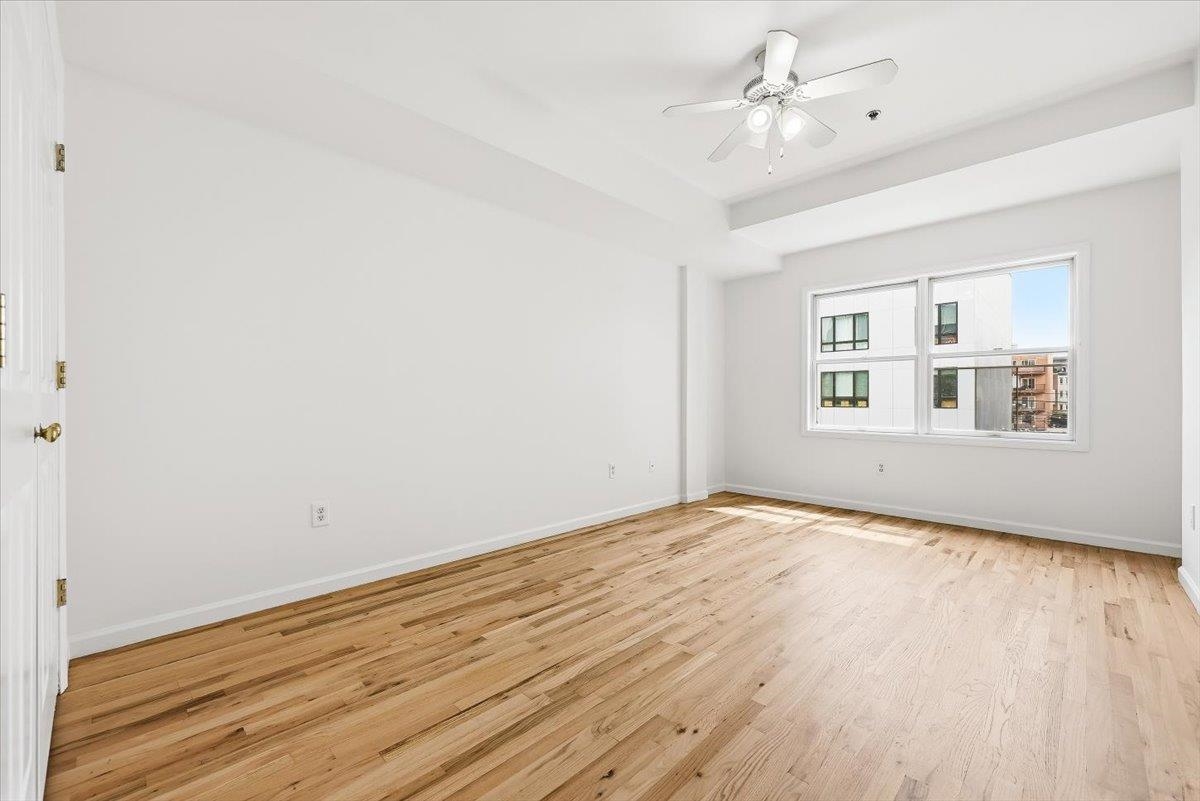 205-207 MADISON ST Unit: 3C
