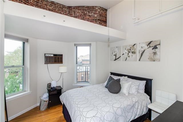 713 WILLOW AVE Unit: 5E