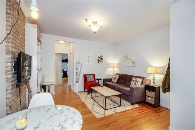 713 WILLOW AVE Unit: 5E