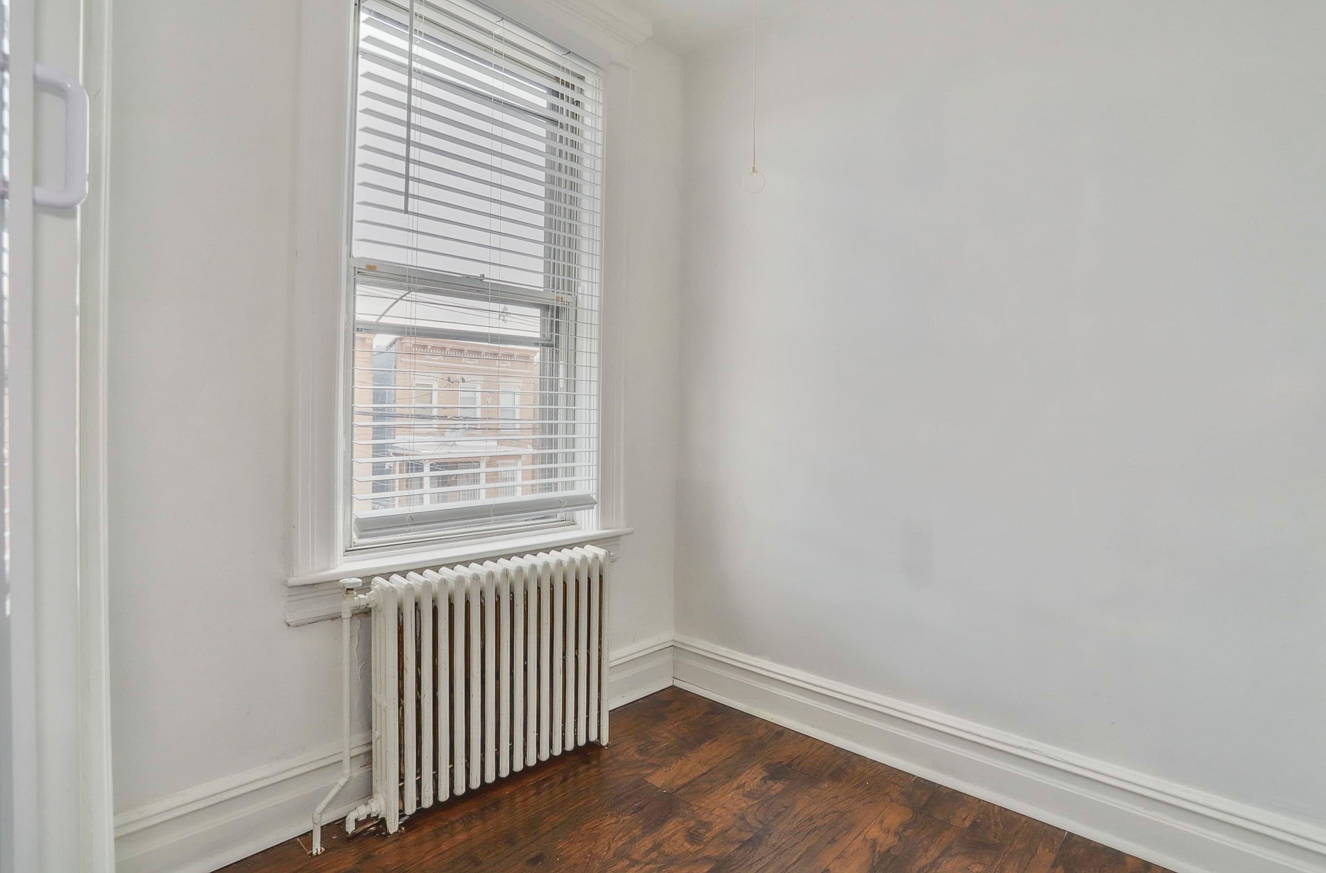 117 57TH ST Unit: 2