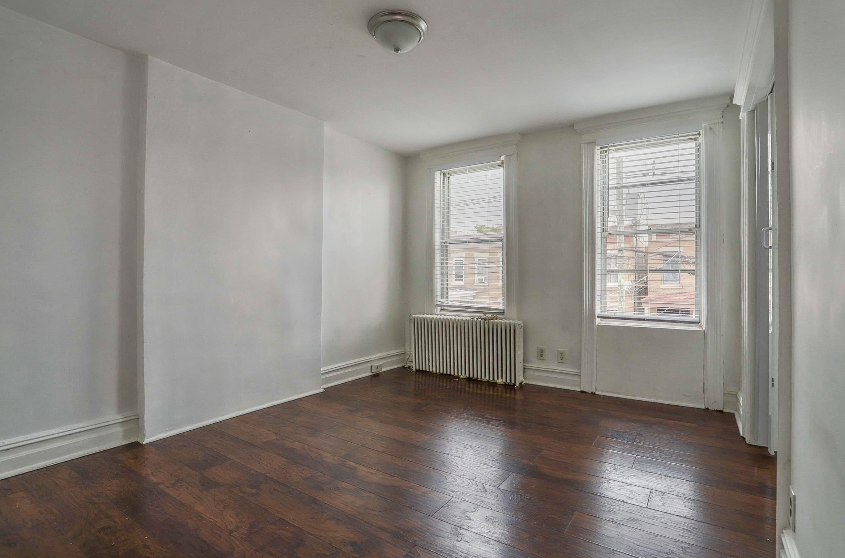 117 57TH ST Unit: 2