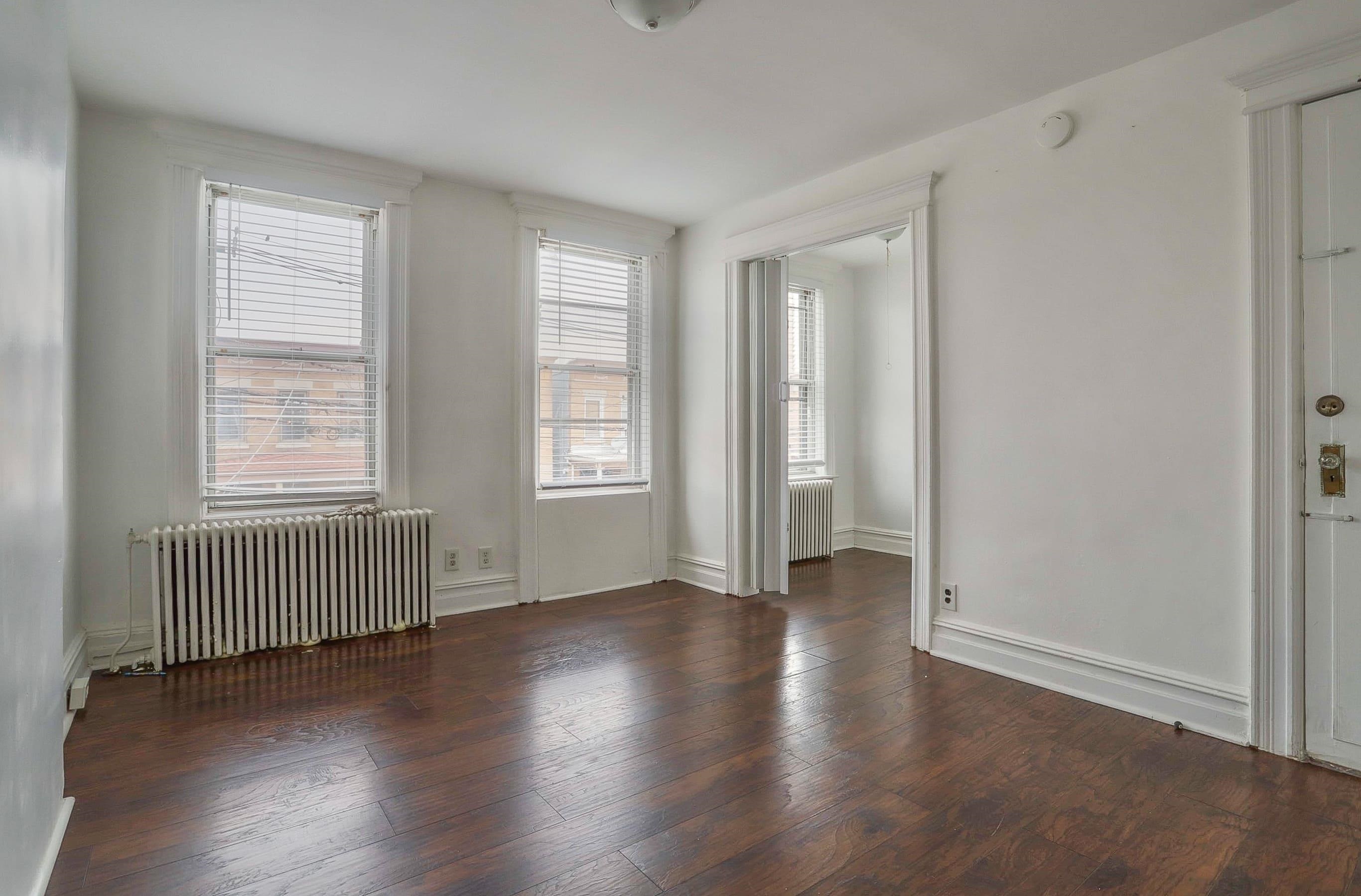 117 57TH ST Unit: 2