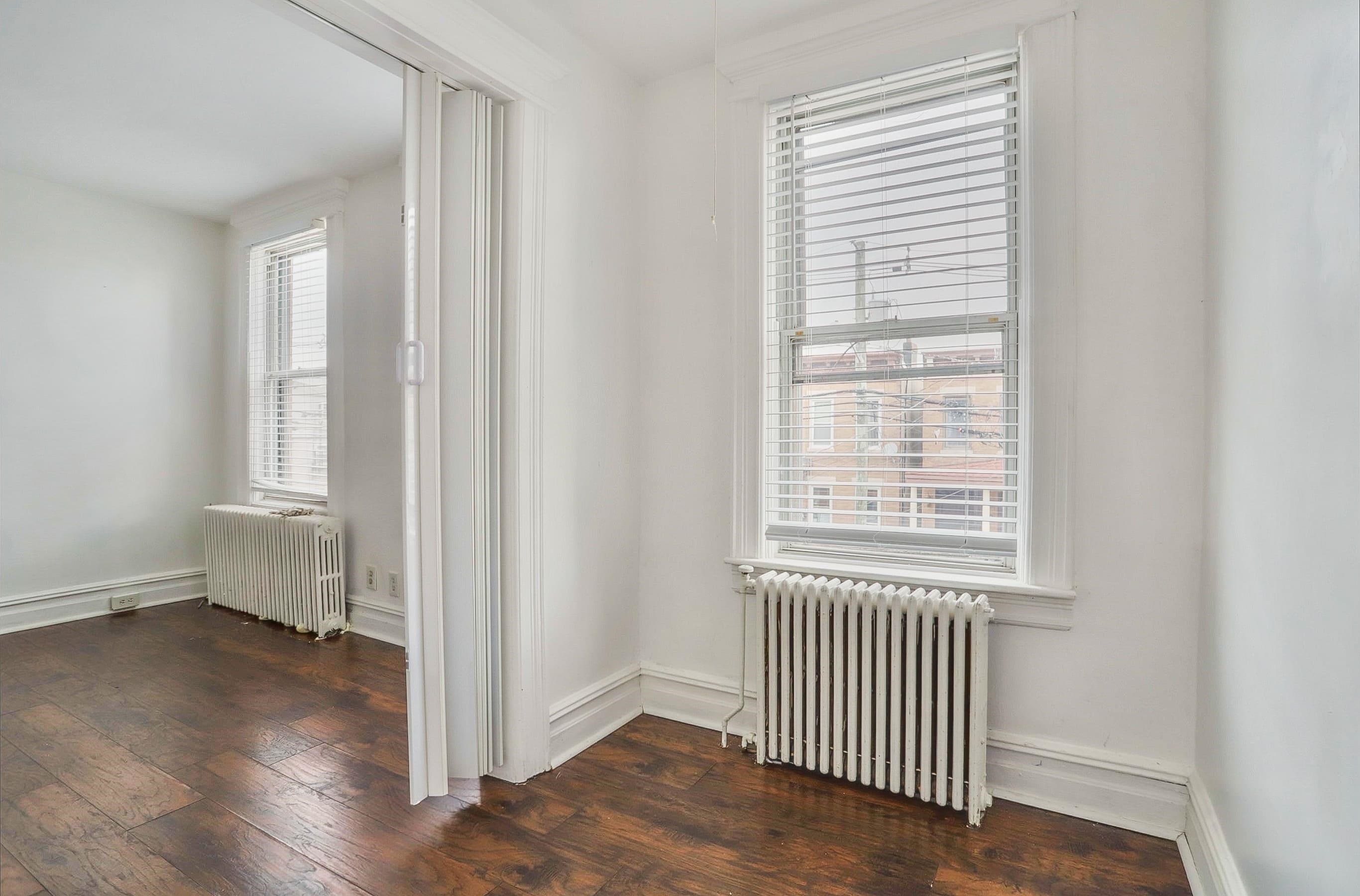 117 57TH ST Unit: 2