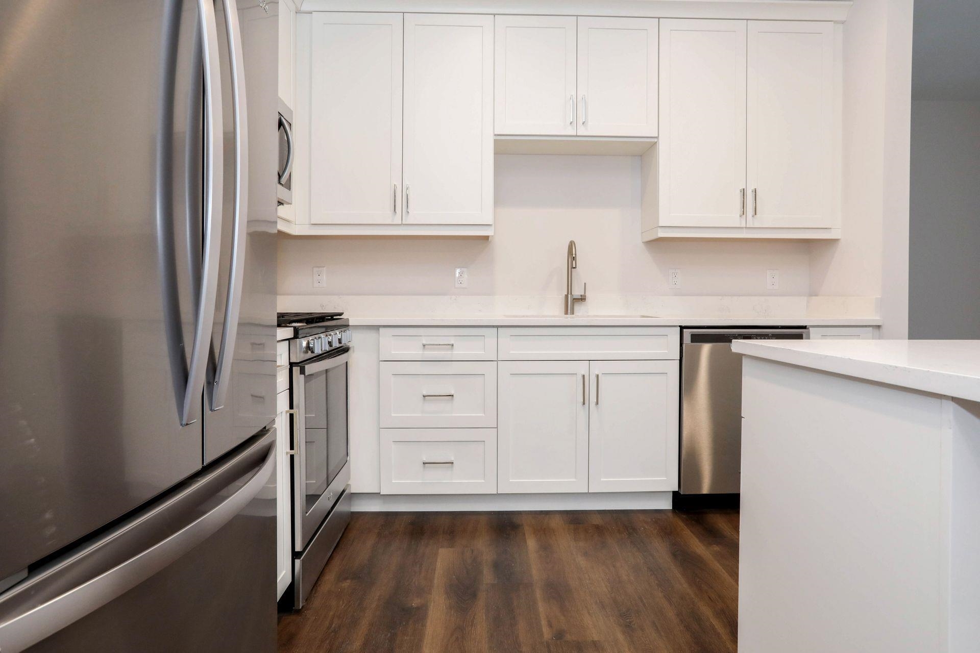 110 MARKET ST Unit: 206