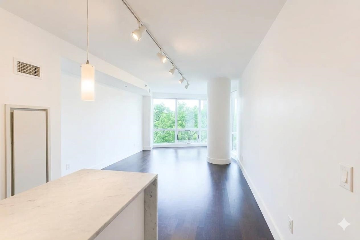 77 HUDSON ST Unit: 1209