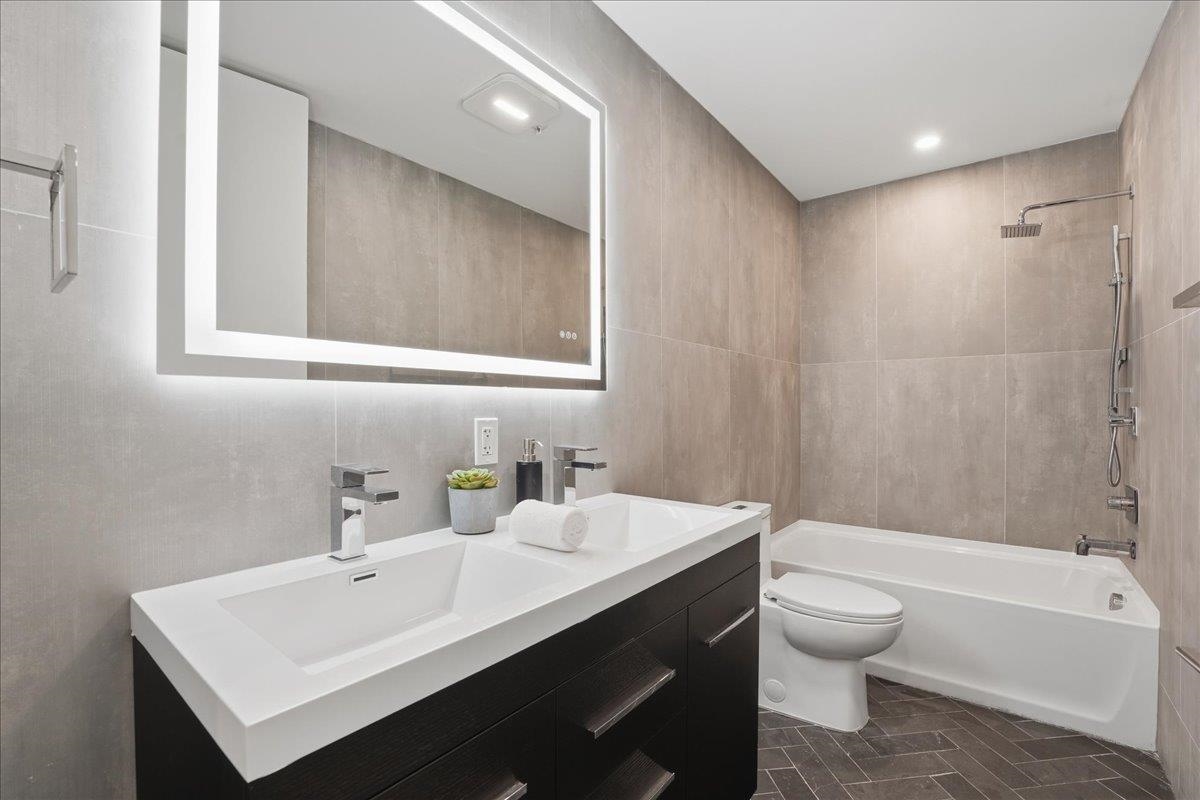 134 NEW YORK AVE Unit: 3