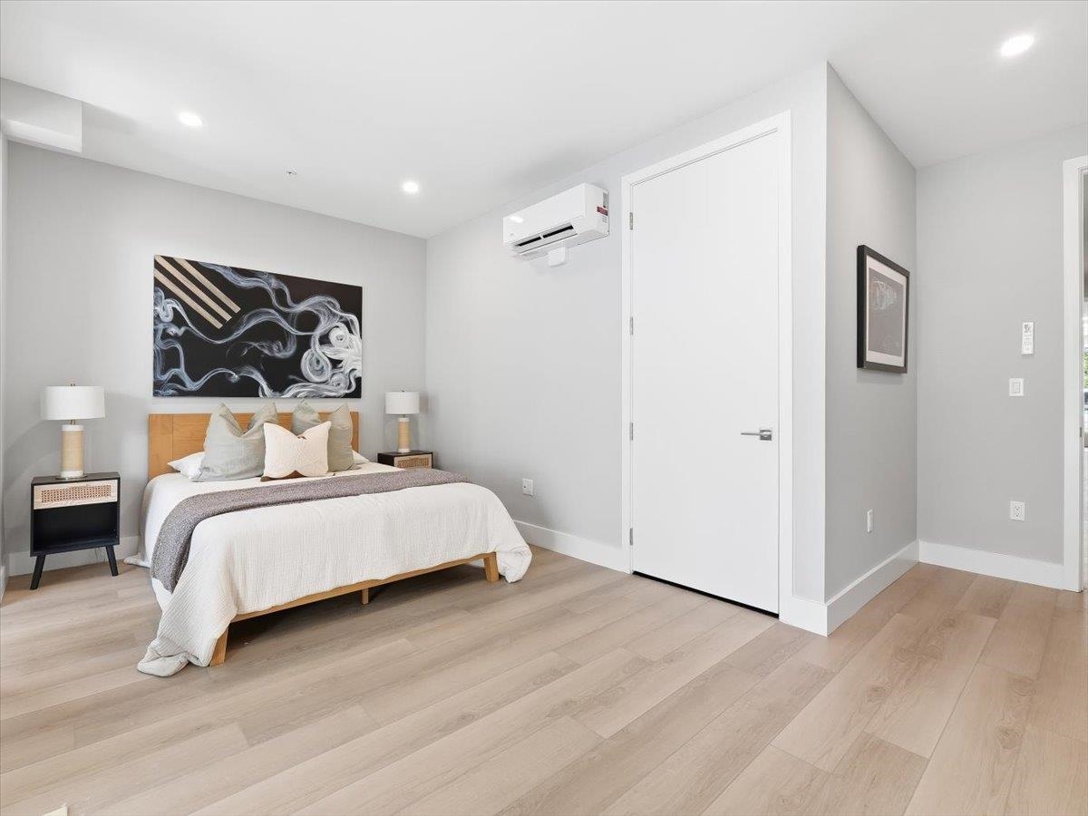 134 NEW YORK AVE Unit: 1