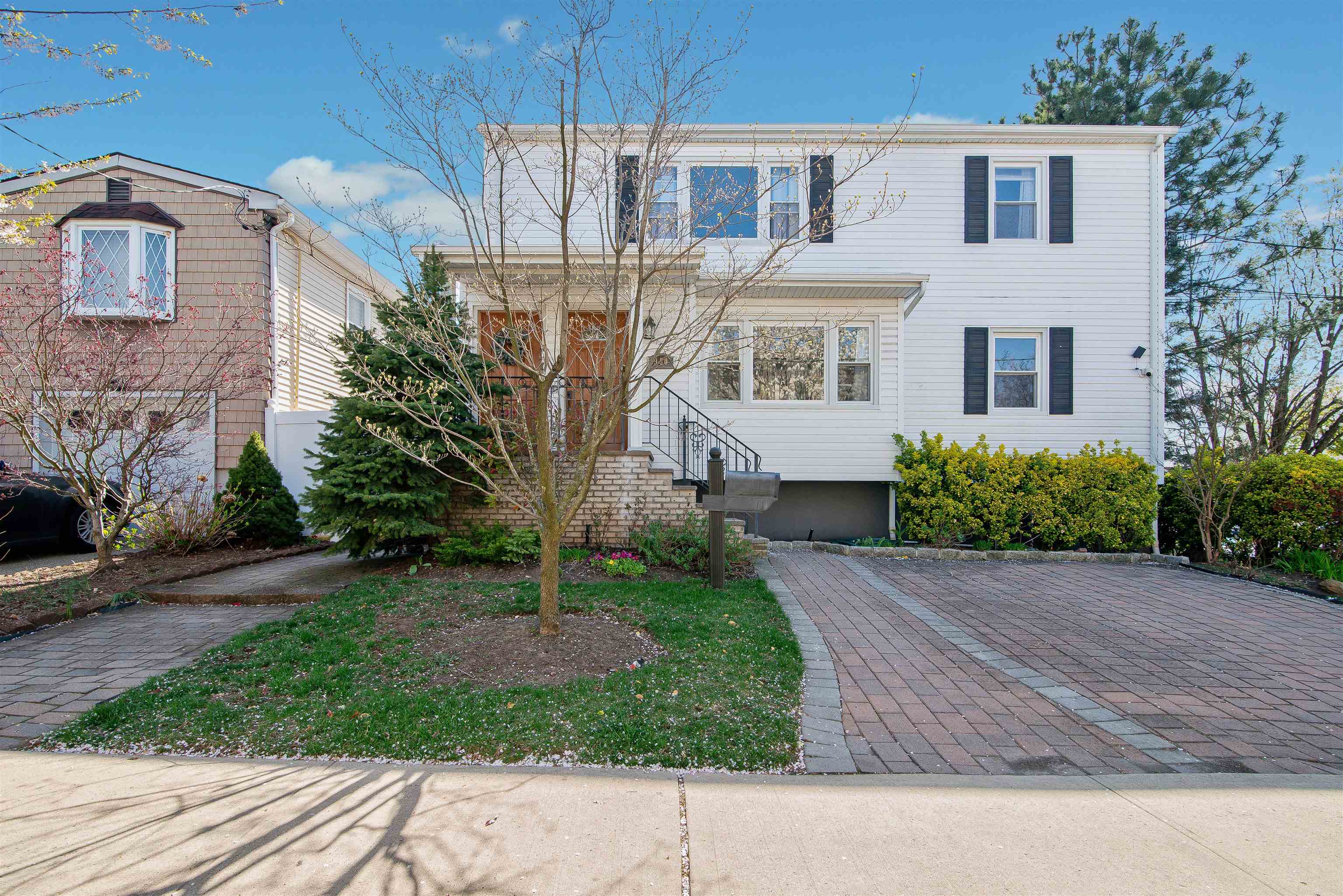 980 SCHOPMAN DR