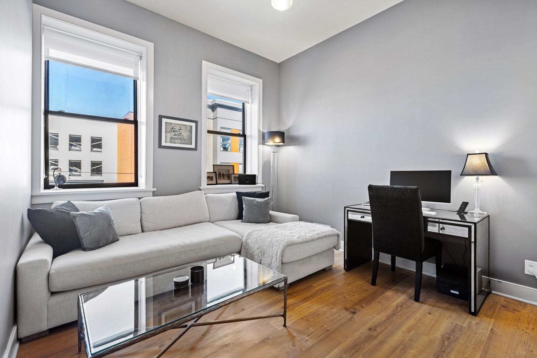 222 CLINTON ST Unit: 19