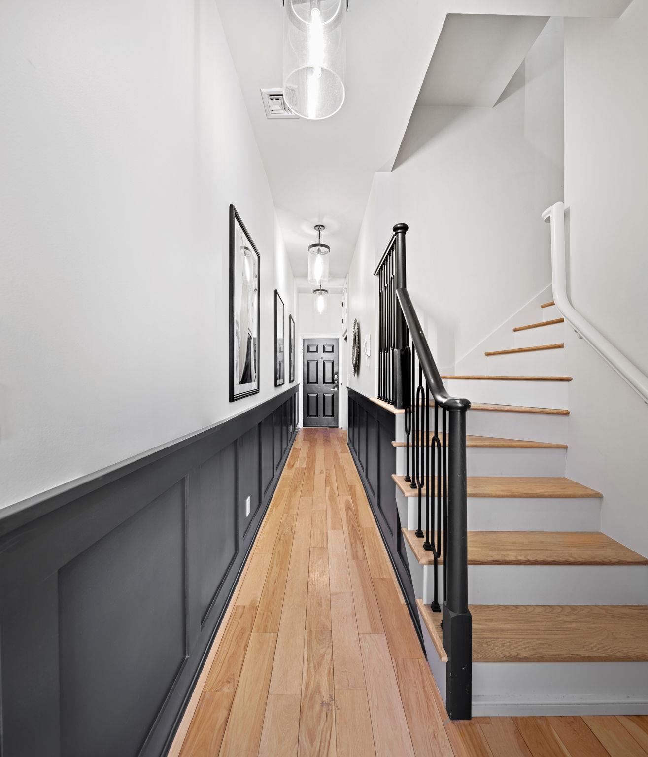222 CLINTON ST Unit: 19