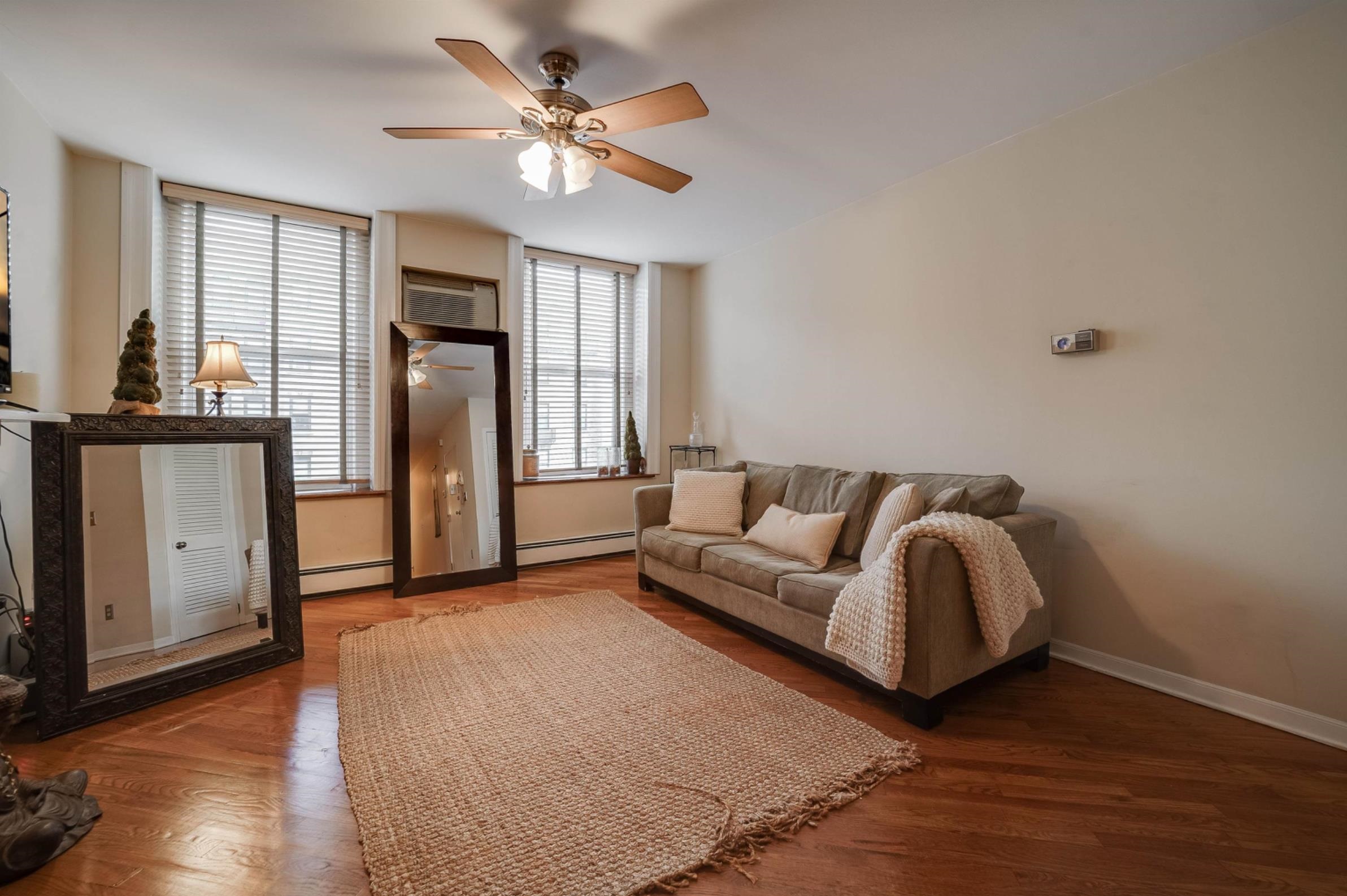 1204 WASHINGTON ST Unit: 3N