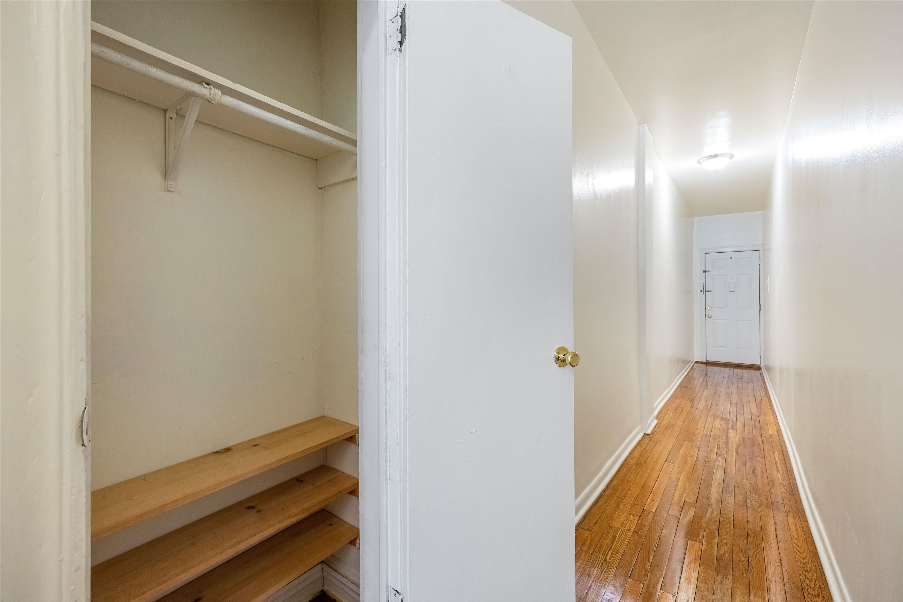 429 FAIRMOUNT AVE Unit: 108