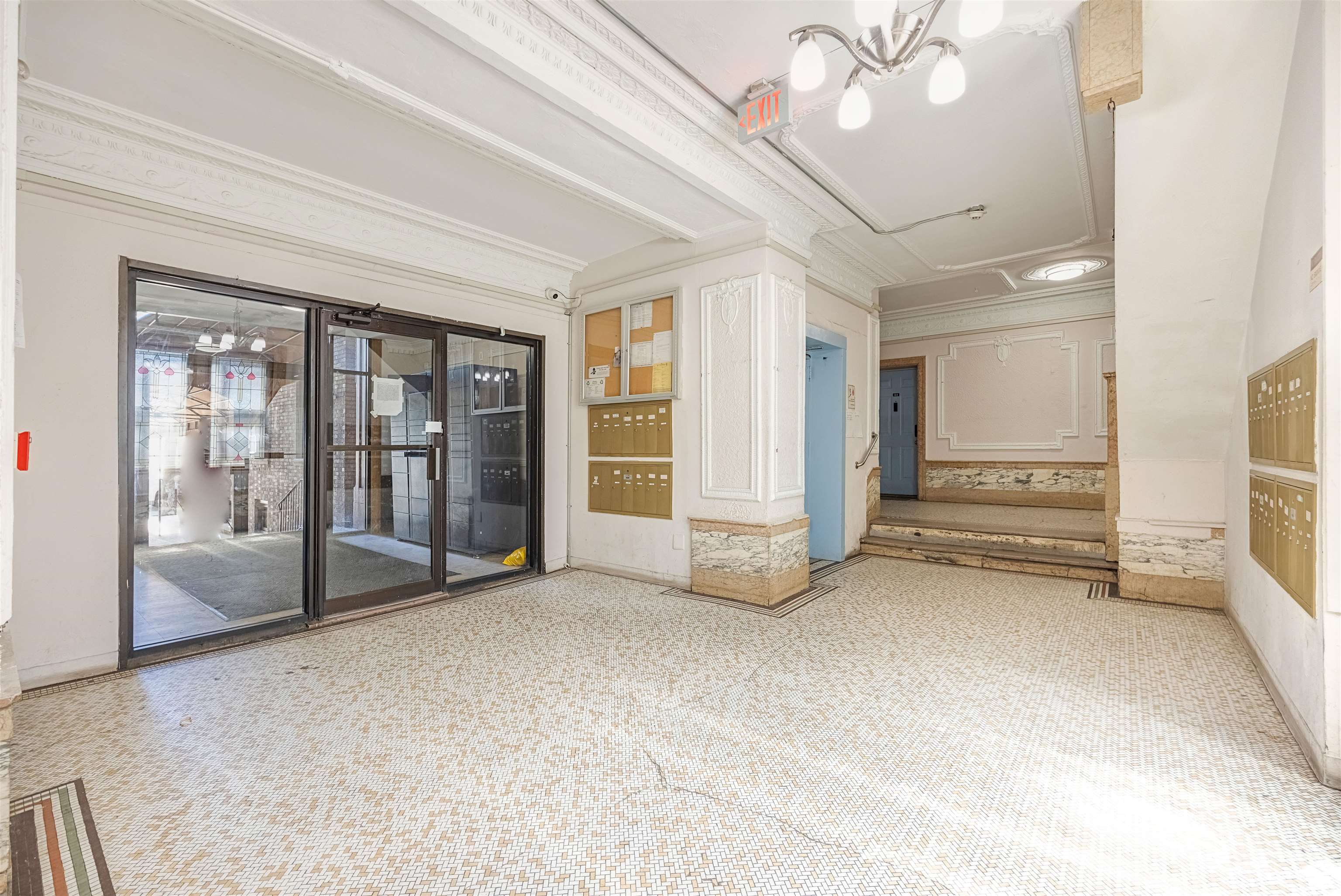 429 FAIRMOUNT AVE Unit: 108