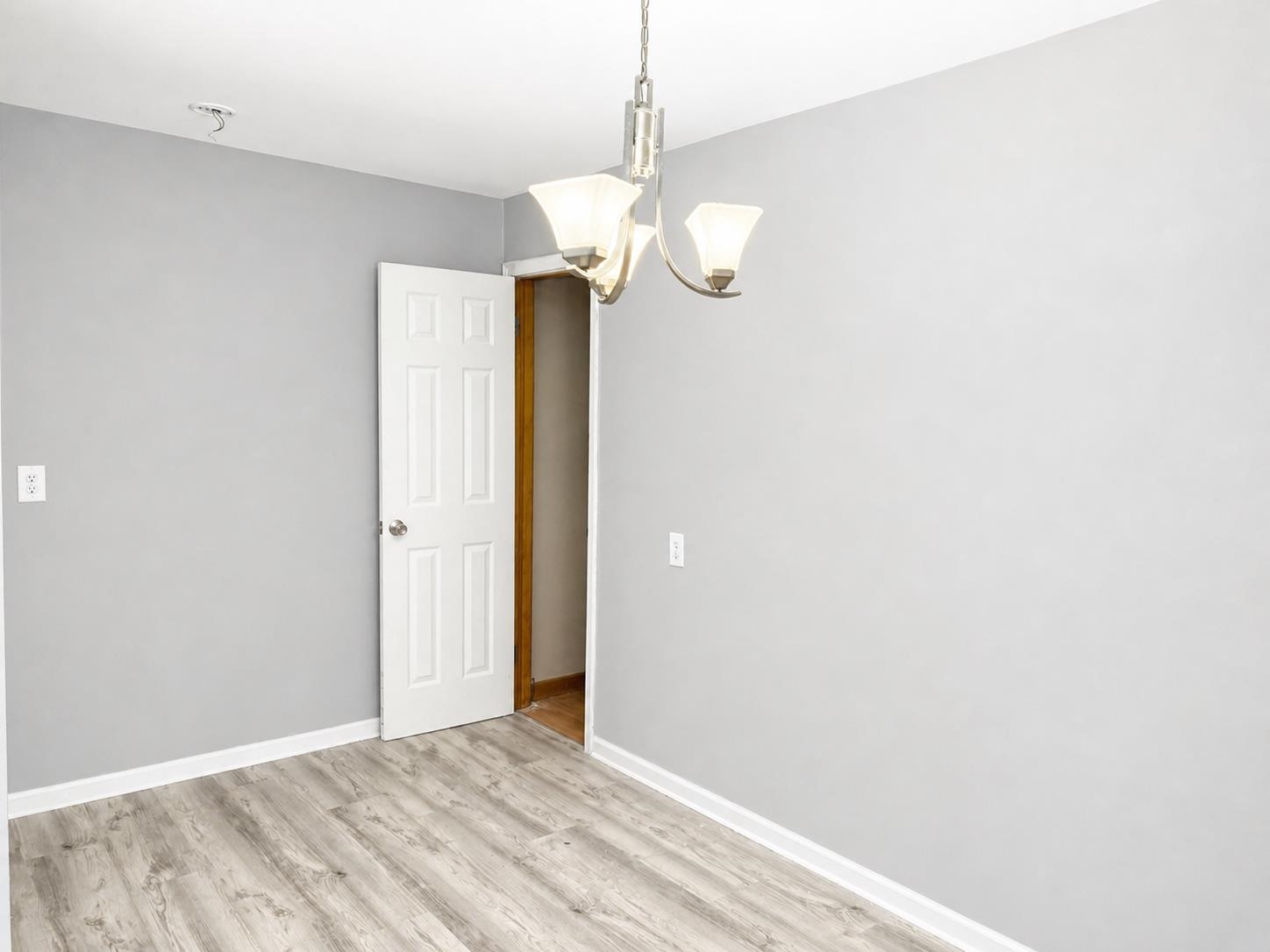 212 45TH ST Unit: 2
