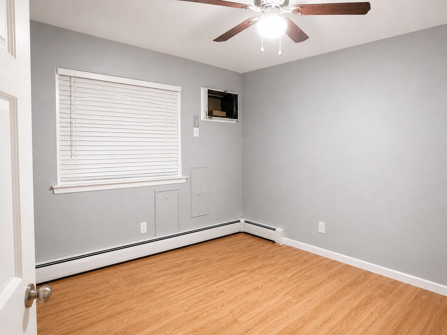 212 45TH ST Unit: 2