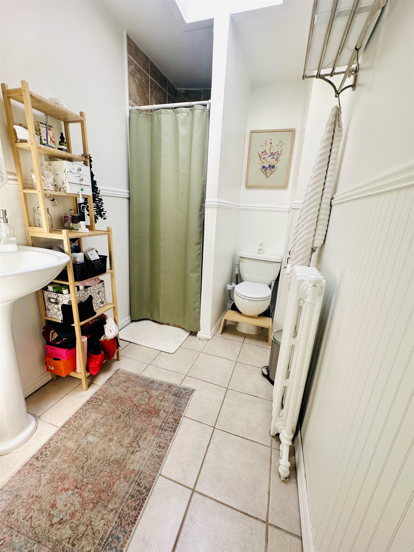235 MONTGOMERY ST Unit: 2