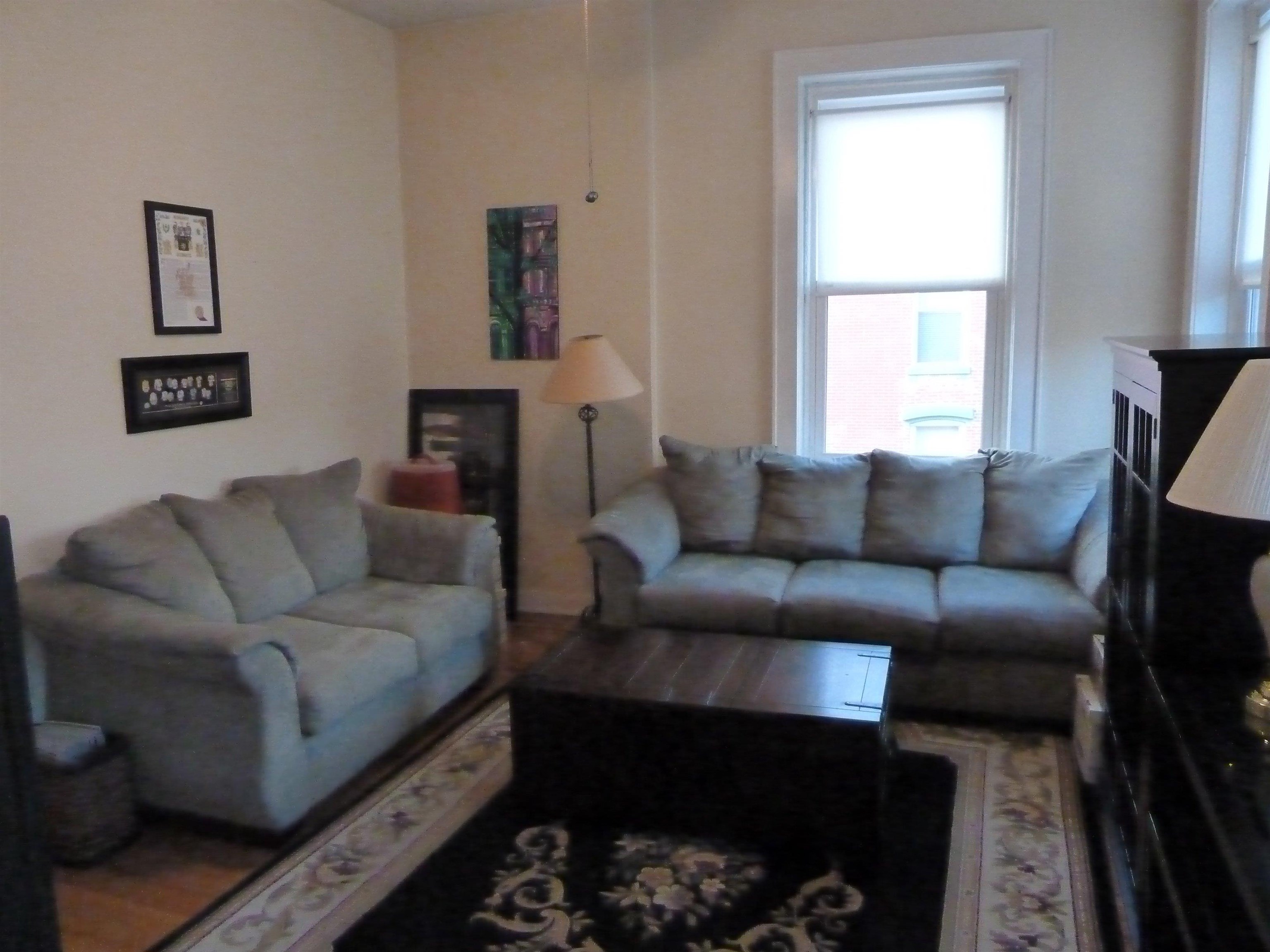 740 WASHINGTON ST Unit: Apt 4