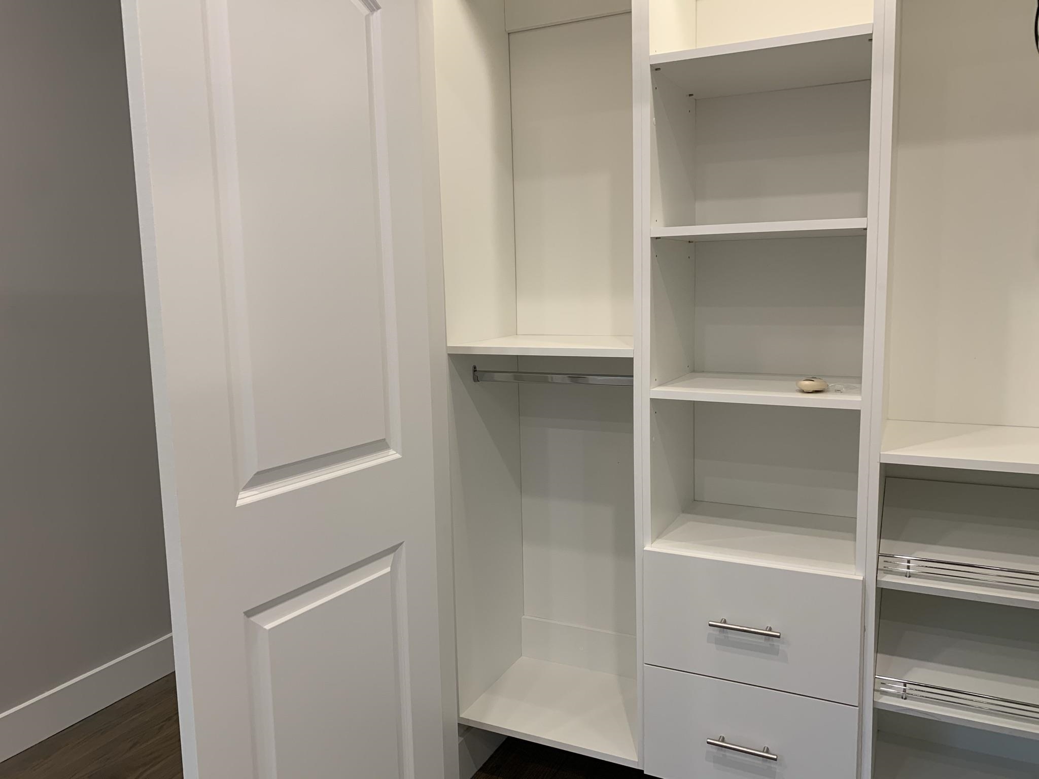 1004 SUMMIT AVE Unit: 102