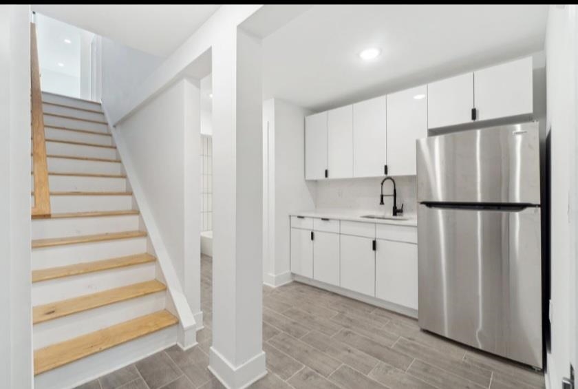 234 WEBSTER AVE Unit: 1R
