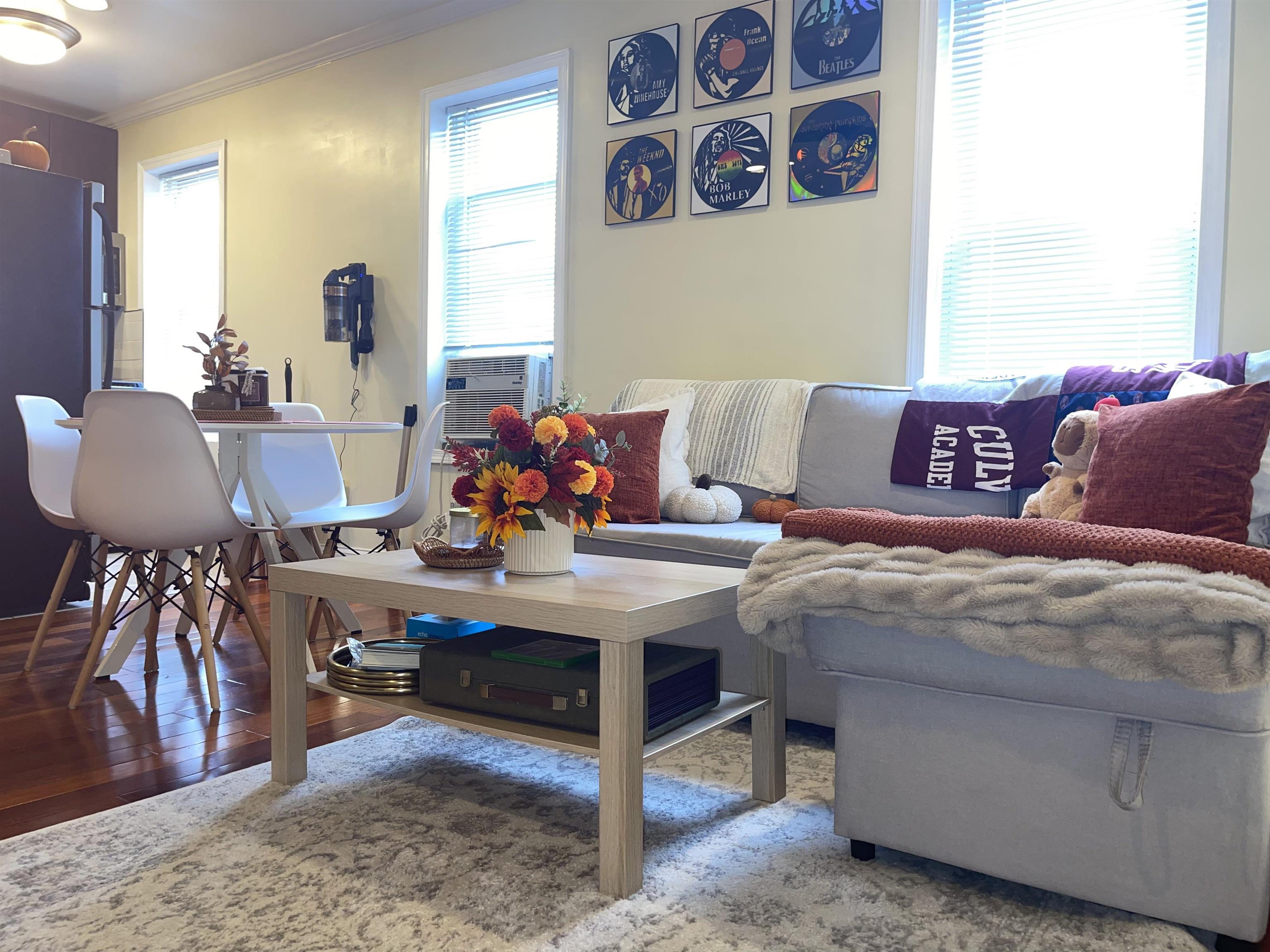 32 BEACON AVE Unit: 2