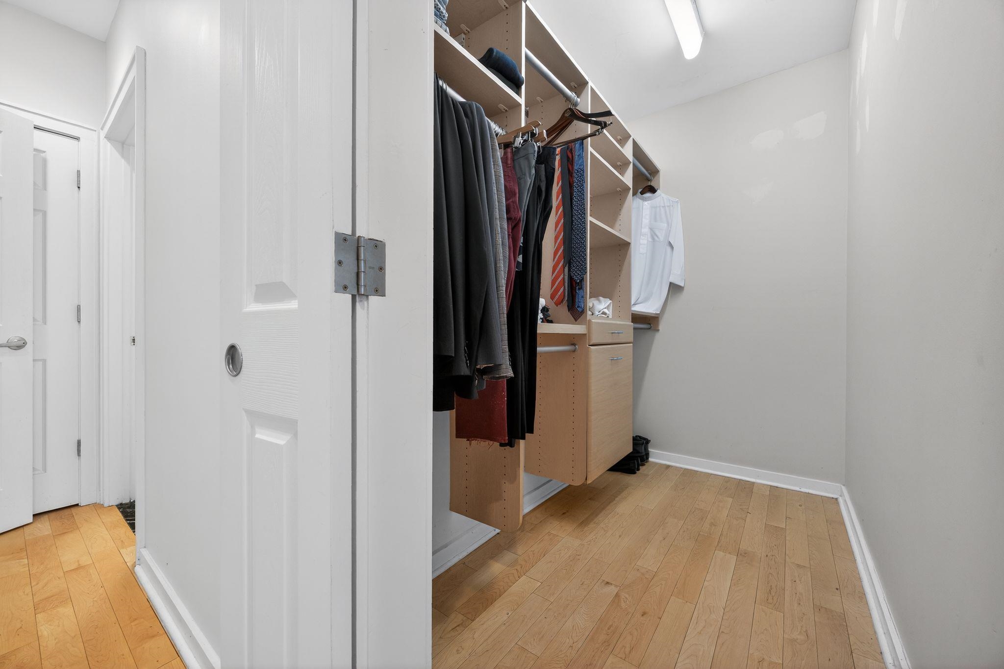 1313 PARK AVE Unit: 2A