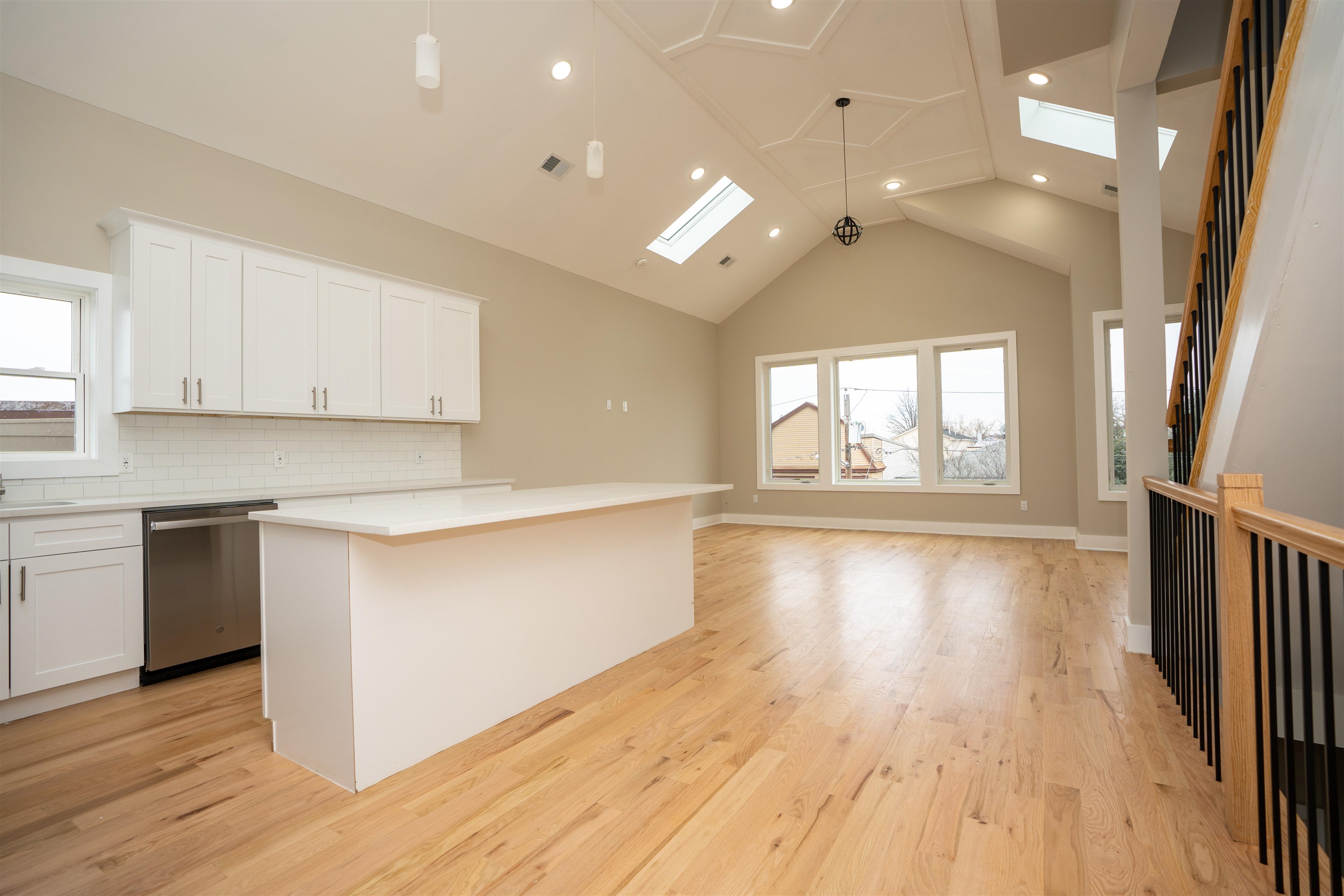111 POPLAR ST