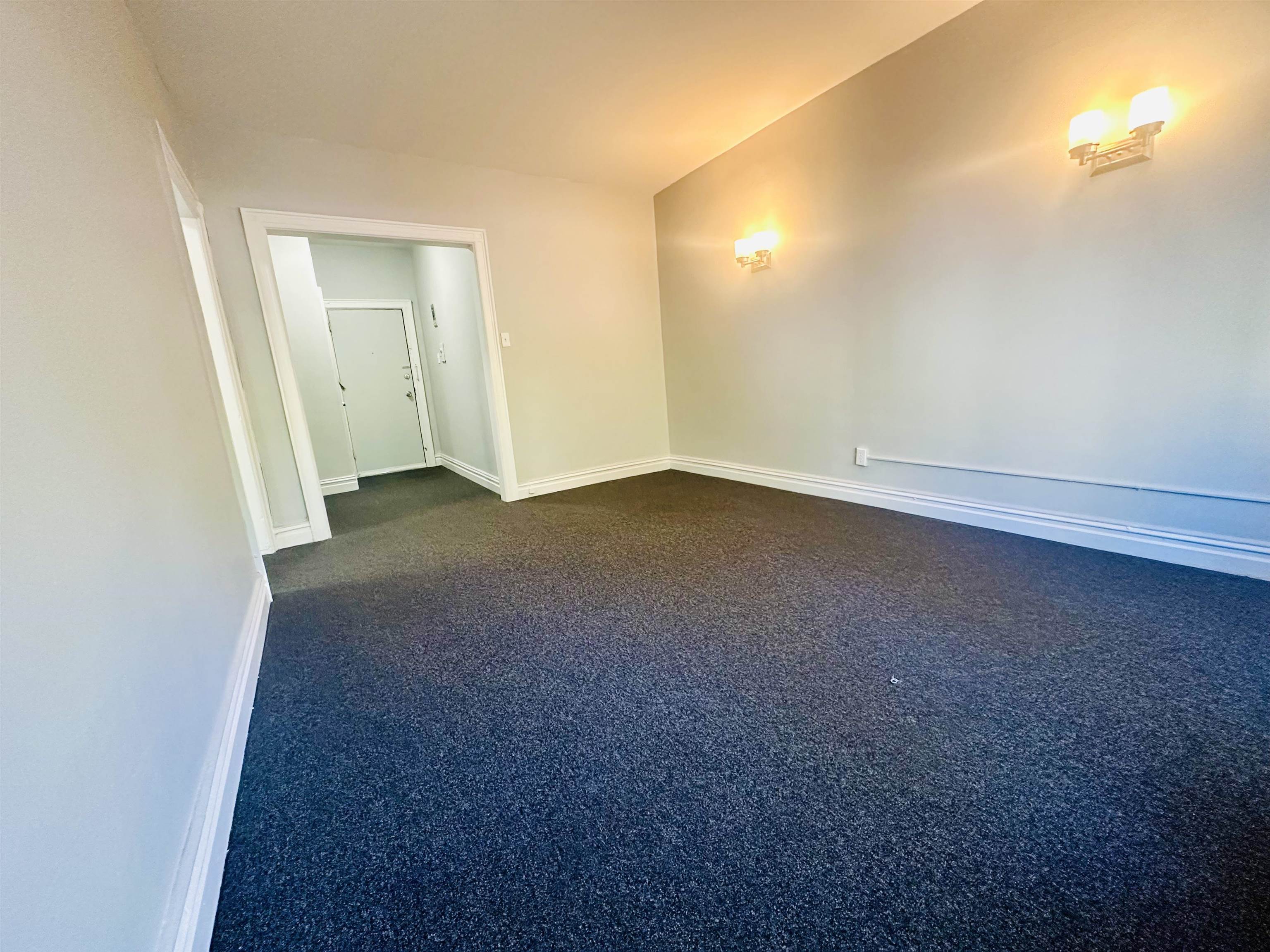 61 CORBIN AVE Unit: A3